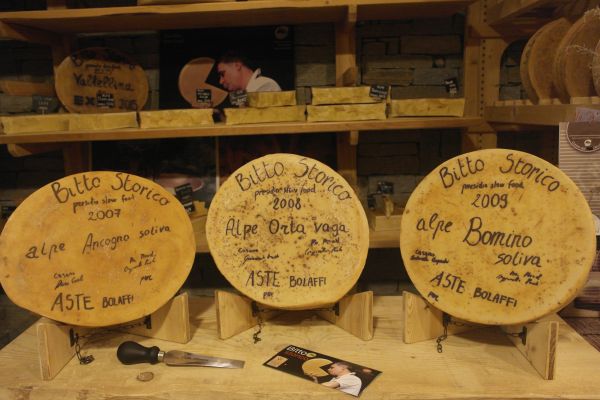 forme in dedica asta